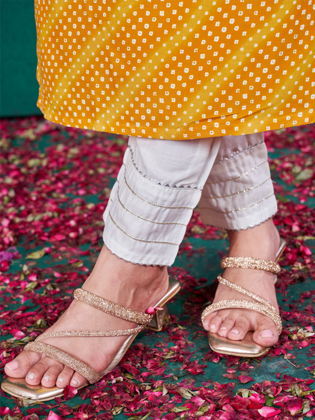 Dupatta Pant Set
