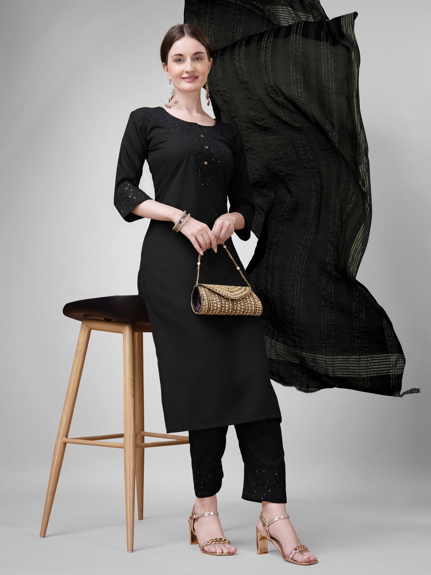 Dupatta Pant Set