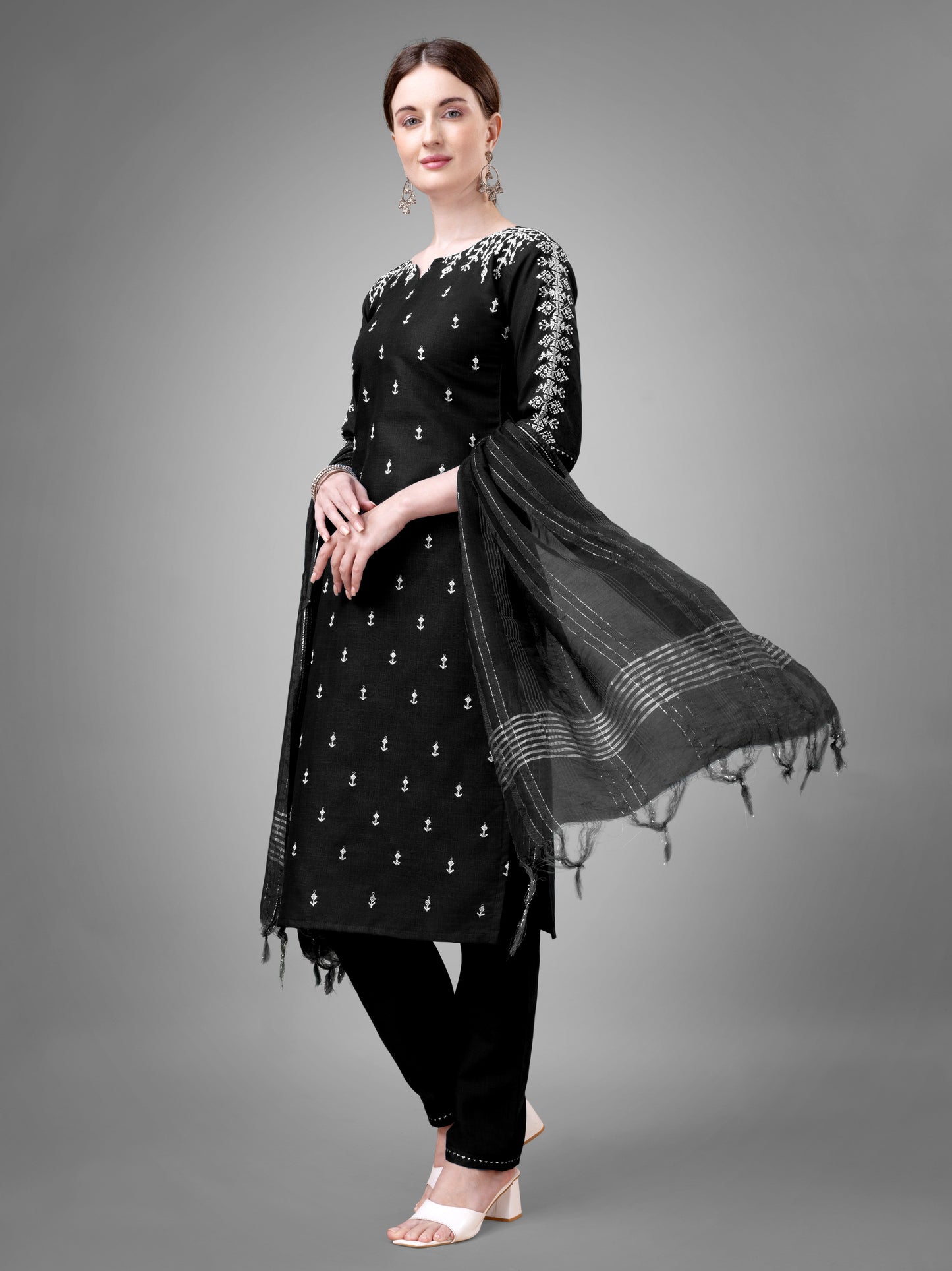 Dupatta Pant Set