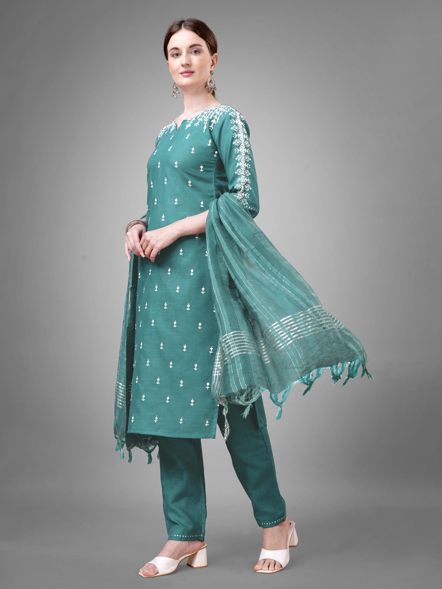 Dupatta Pant Set