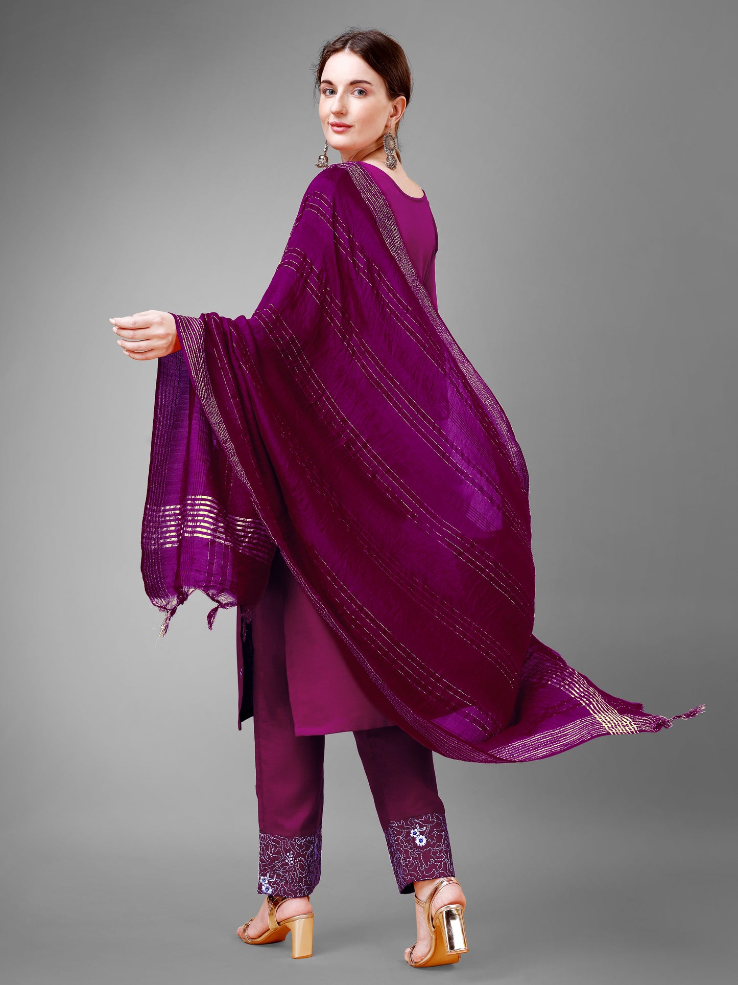 Dupatta Pant Set