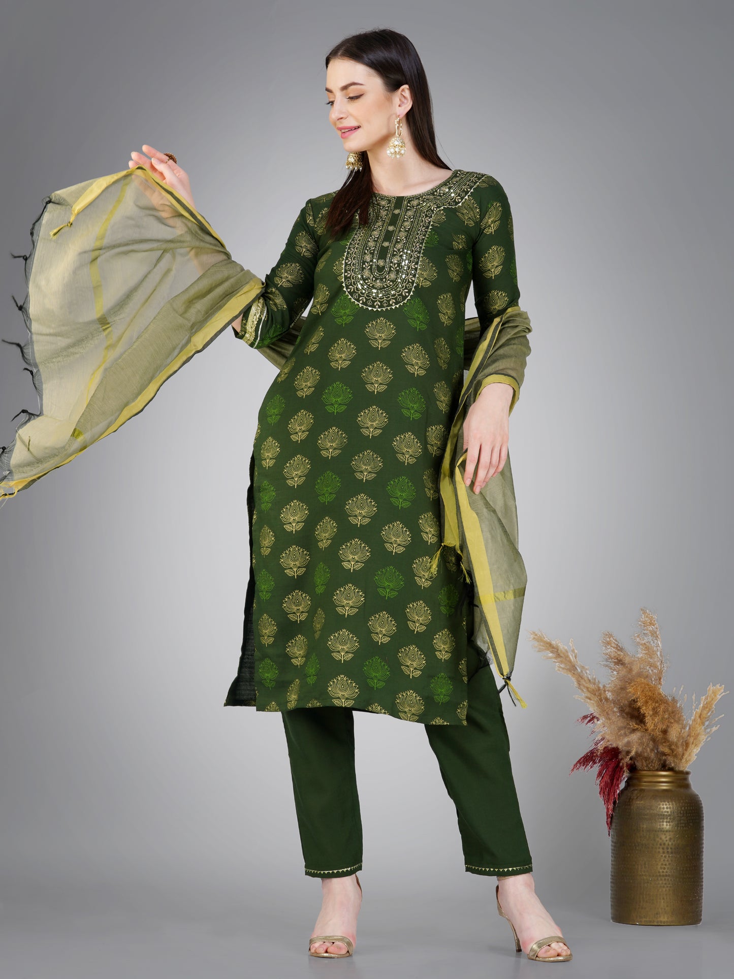Dupatta Pant Set