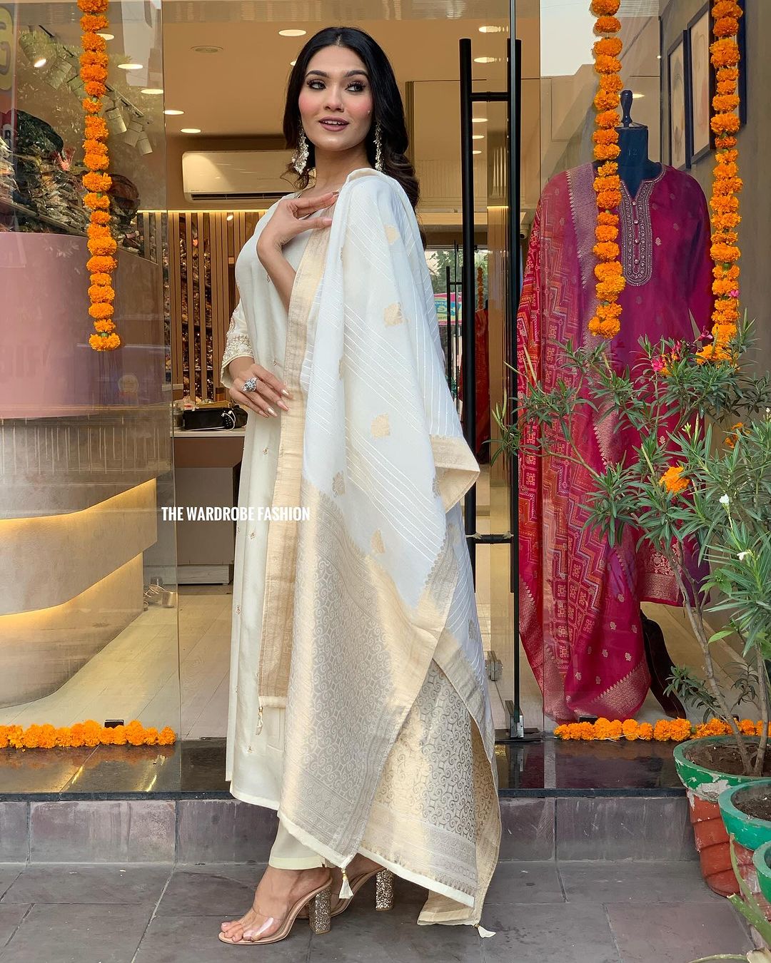 Dupatta Pant Set