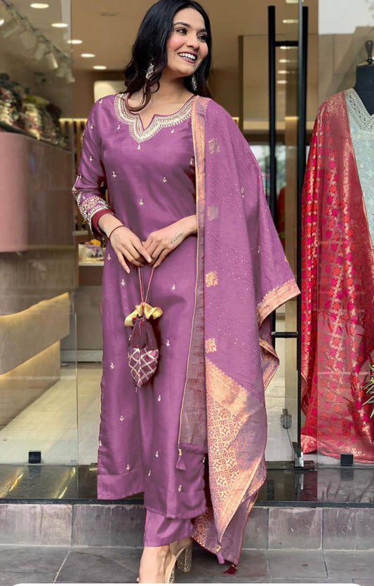 Dupatta Pant Set
