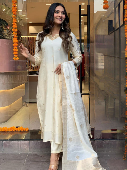 Dupatta Pant Set