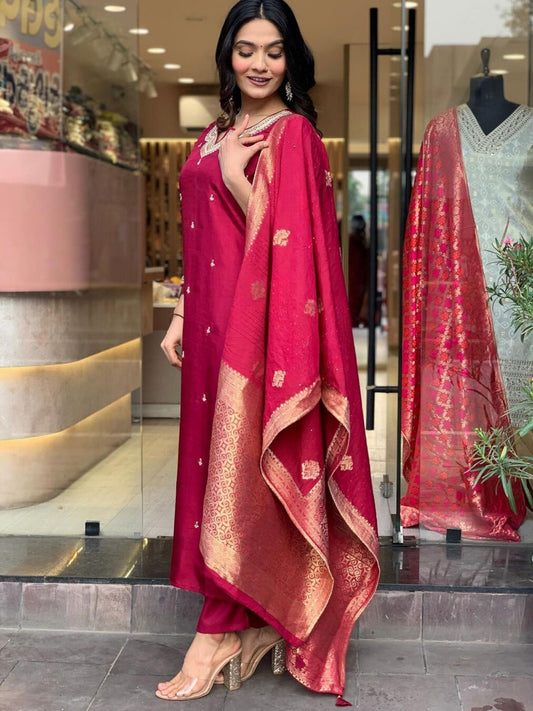 Dupatta Pant Set