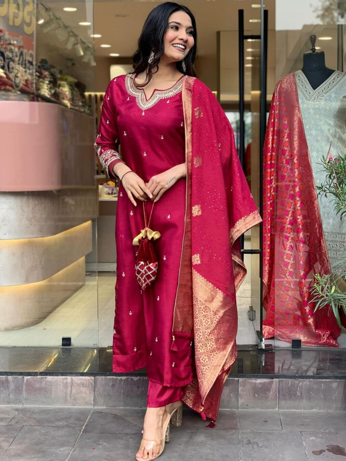 Dupatta Pant Set