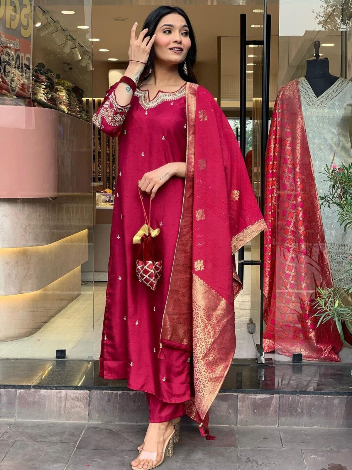 Dupatta Pant Set